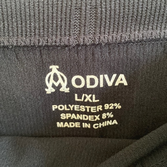 (AA4) Odiva Black Ribbed 2piece Tank top and Biker Short set, Size XL, NWT - Picture 7 of 14